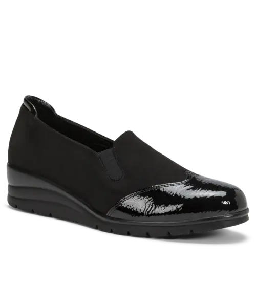 Scarpe con plantare morbido nere da donna – slip-on elegante con punta lucida in vernice nera